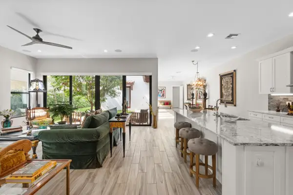 2093 Dickens Terrace, Palm Beach Gardens, FL 33418