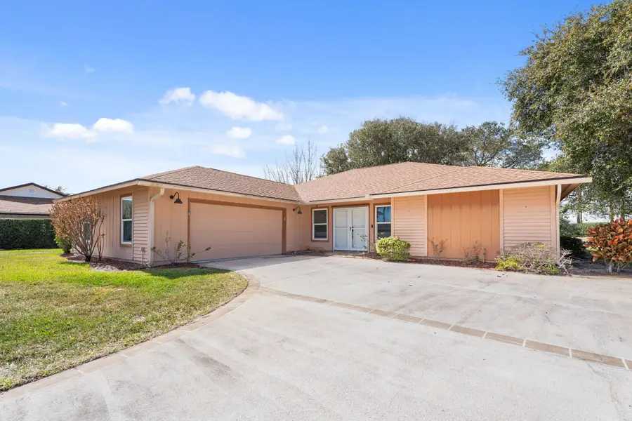 6581 SE Nantucket Court, Hobe Sound, FL 33455 - #3