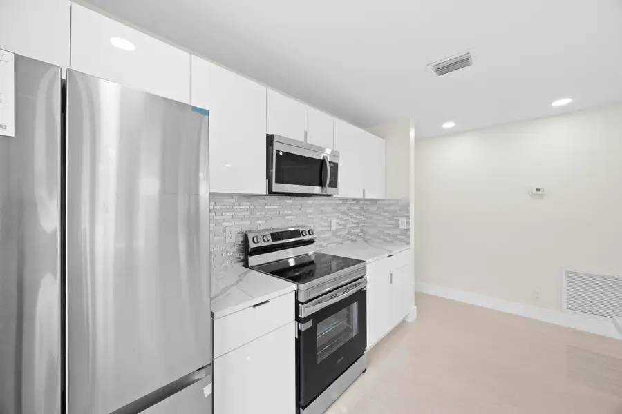 5664 Boynton Crescent, Boynton Beach, FL 33437 - #2