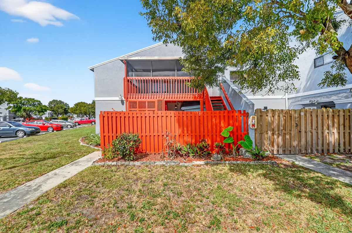 18 Crossings Circle #F, Boynton Beach, FL 33435 - #1