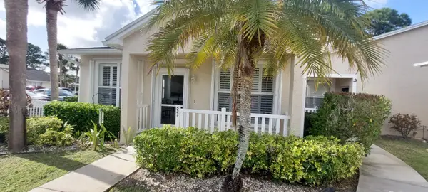 523 NW San Remo Circle, Port St Lucie, FL 34986