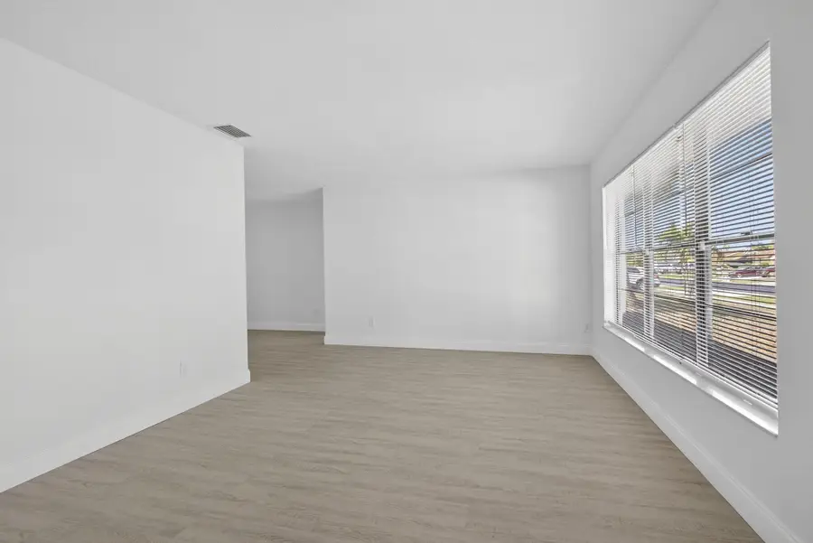 129 Bilbao Street, Royal Palm Beach, FL 33411 - #3