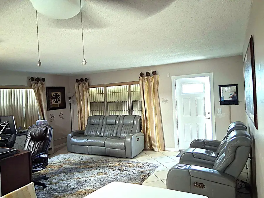 6 Northampton #A (First Floor Condo), West Palm Beach, FL 33417 - #2