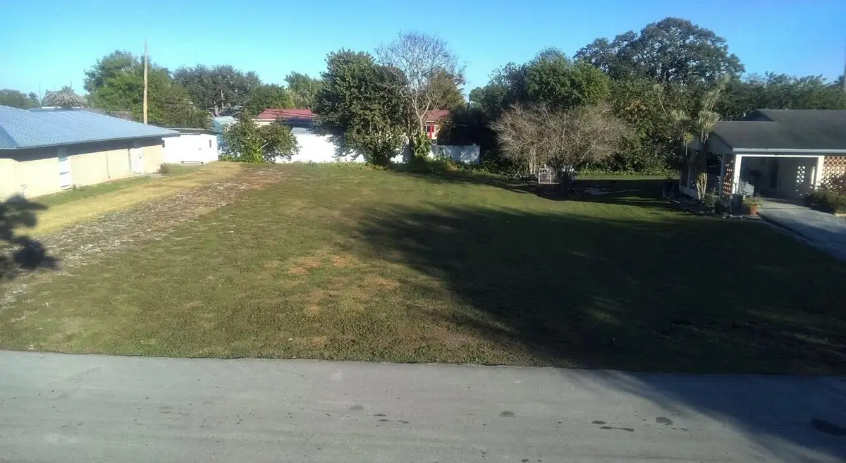 133 SE 5th Street, Belle Glade, FL 33430 - #1