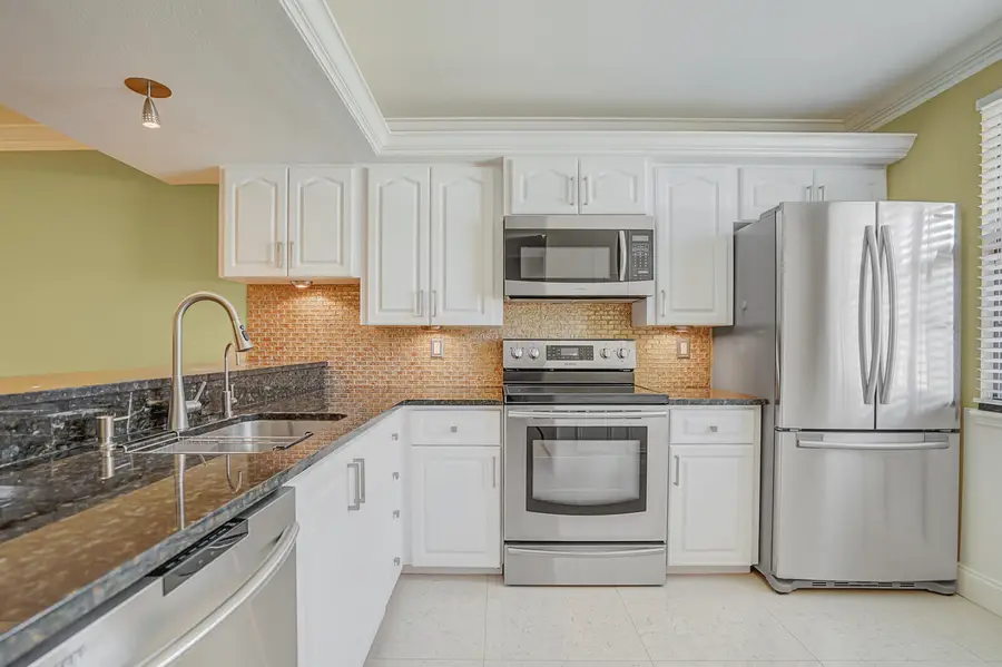 6073 Balboa Circle #105, Boca Raton, FL 33433 - #3