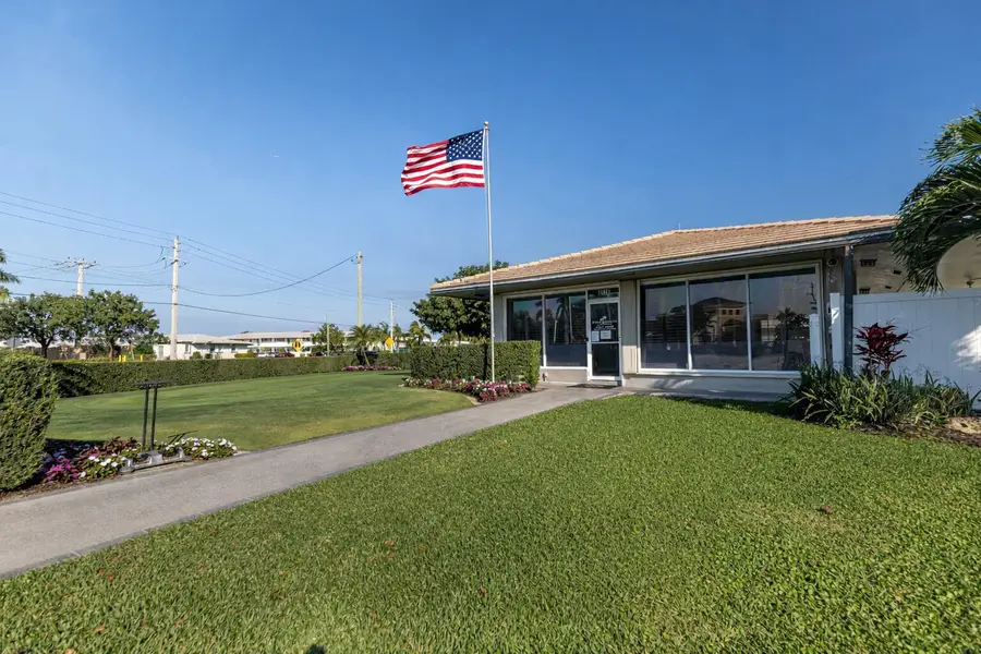 300 SW Golfview Terrace #142, Boynton Beach, FL 33426 - #3