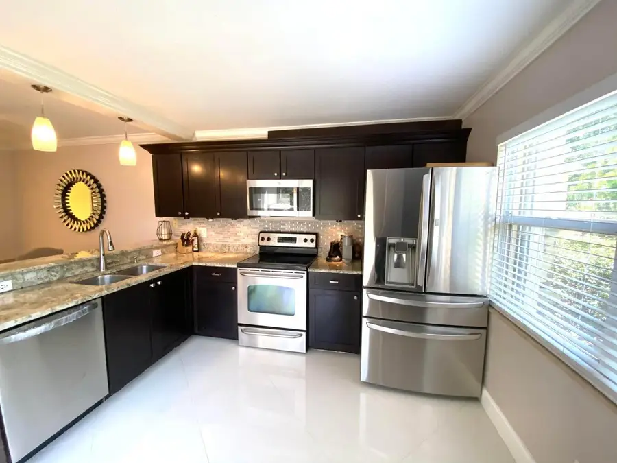 40 Essex Court #A, Royal Palm Beach, FL 33411 - #3