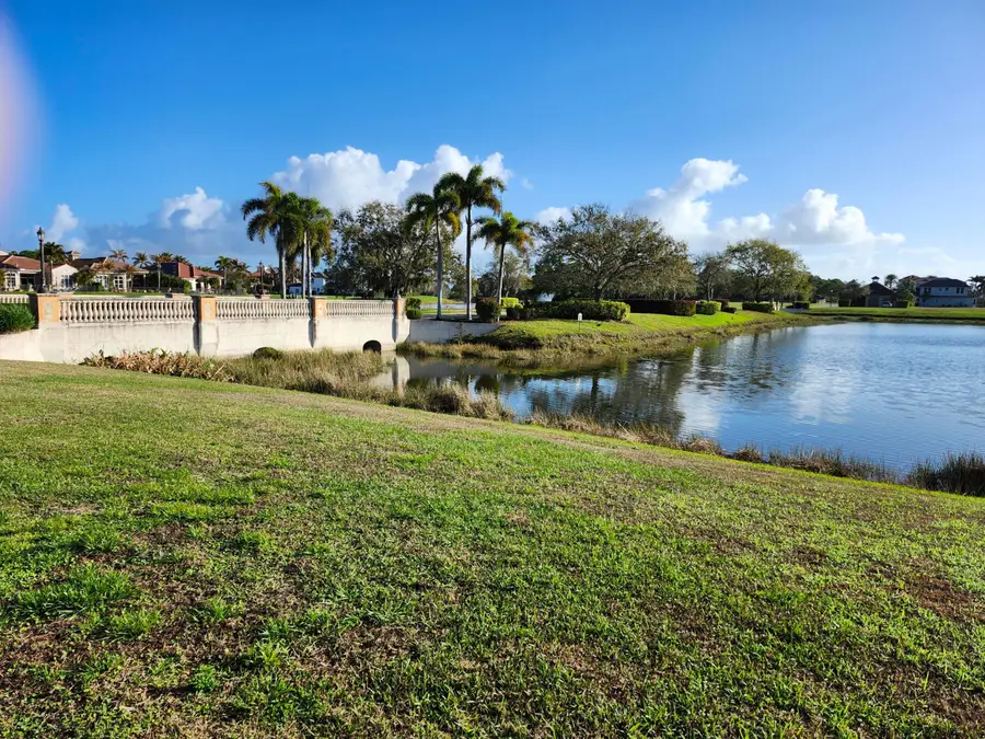 104 SE San Alicante, Port Saint Lucie, FL 34984 - #2