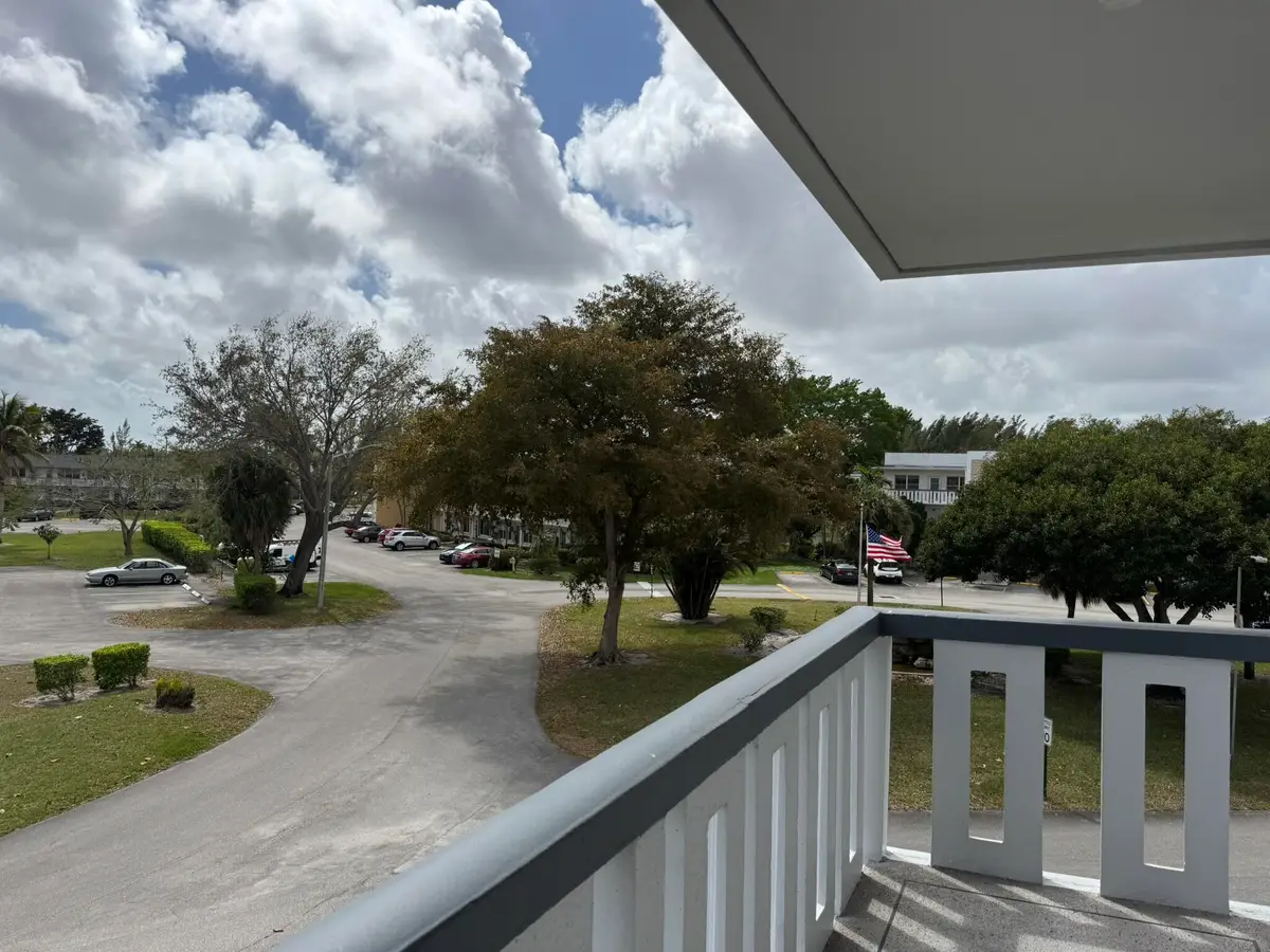 301 Wellington F, West Palm Beach, FL 33417 - #1