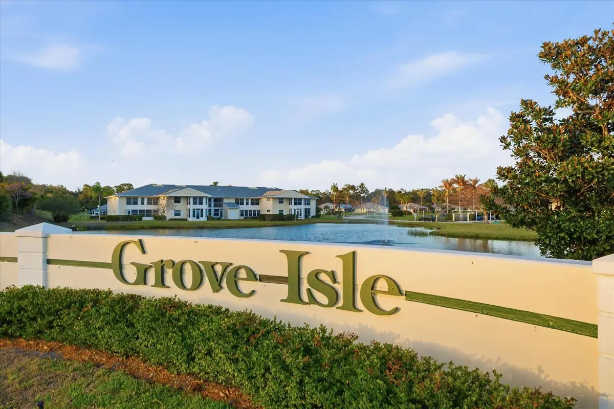 428 Grove Isle Circle, Vero Beach, FL 32962 - #1