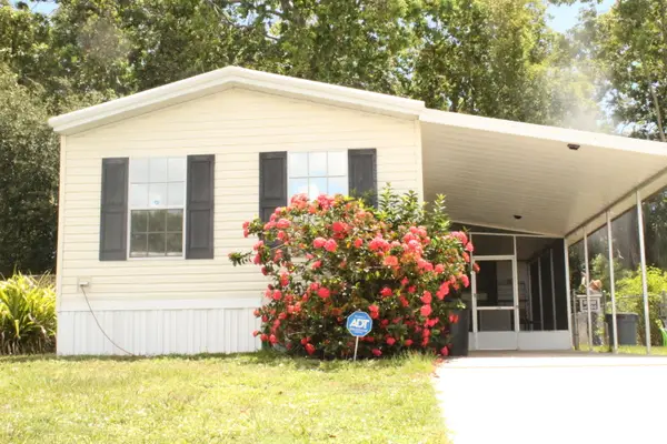 7409 SE Eagle Avenue, Hobe Sound, FL 33455