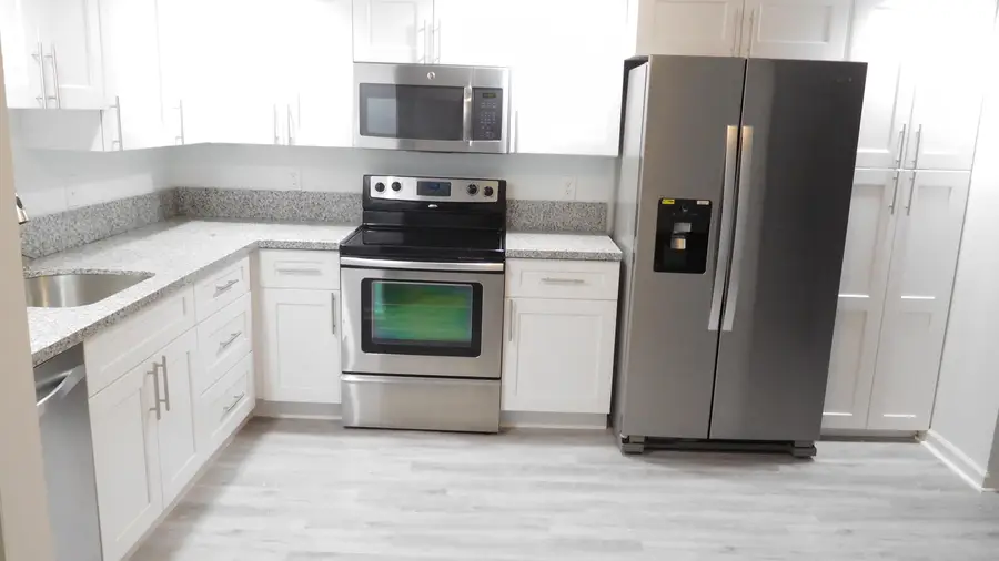 5160 Las Verdes Circle #314, Delray Beach, FL 33484 - Image #2