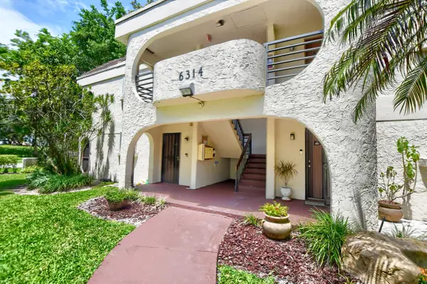 6314 Longboat Lane W #102, Boca Raton, FL 33433