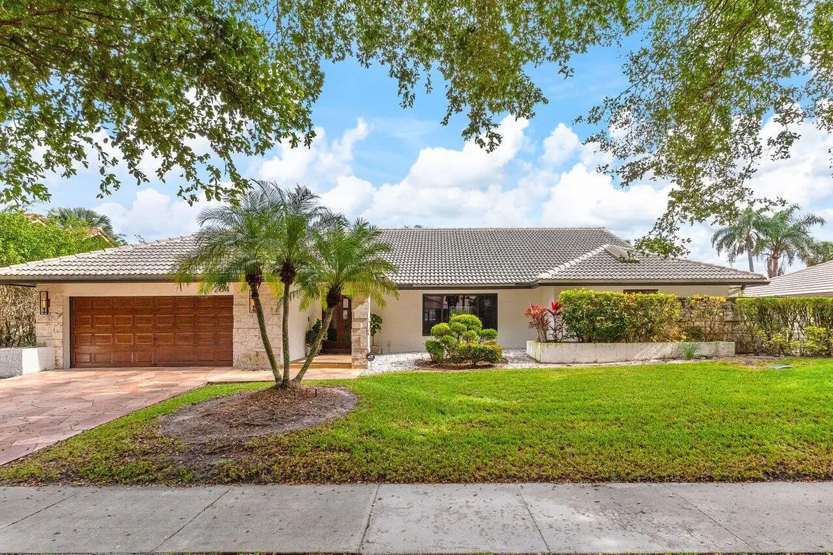 264 Deer Creek Woodlake Circle, Deerfield Beach, FL 33442 - Image #1