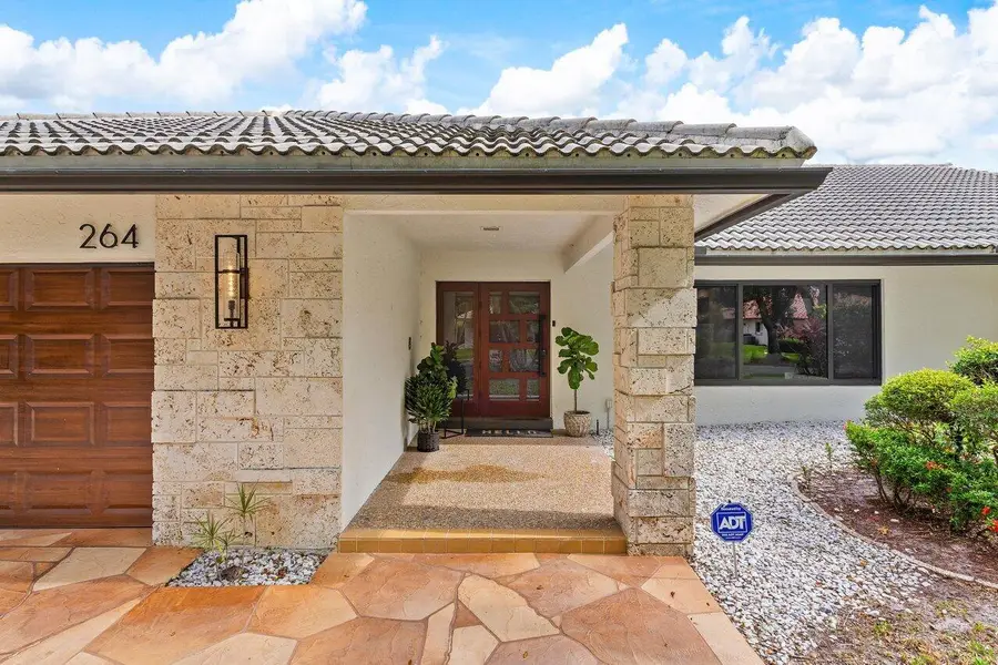 264 Deer Creek Woodlake Circle, Deerfield Beach, FL 33442 - Image #2