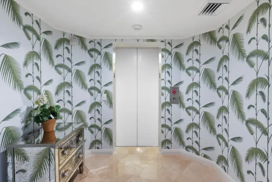 200 Bradley Place #301, Palm Beach, FL 33480 - Image #3