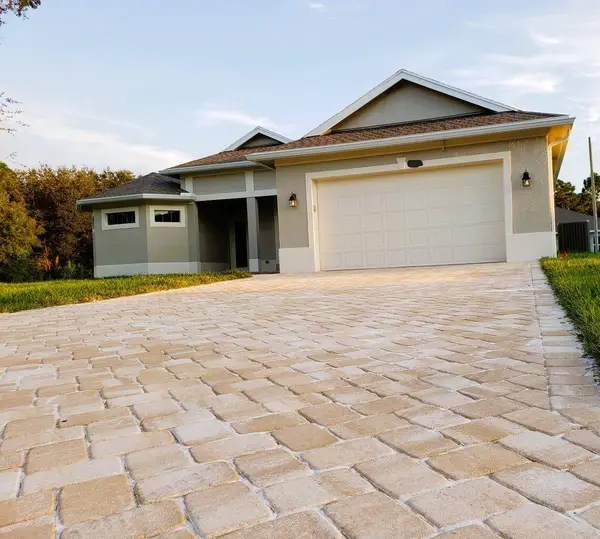 2043 SW Brevety Terrace, Port St Lucie, FL 34953