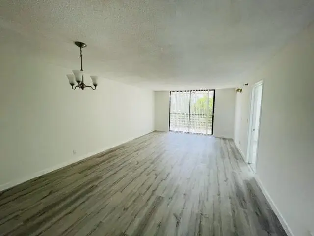 7770 Tahiti Lane #405, Lake Worth, FL 33467 - Image #3