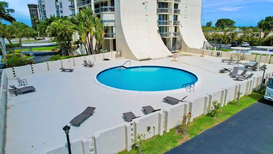 2000 Presidential Way #1401, West Palm Beach, FL 33401 - Image #3