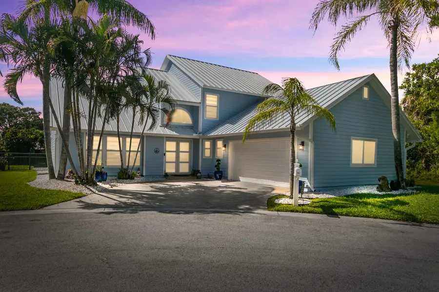 9029 SE Breeze Way, Hobe Sound, FL 33455 - Image #2
