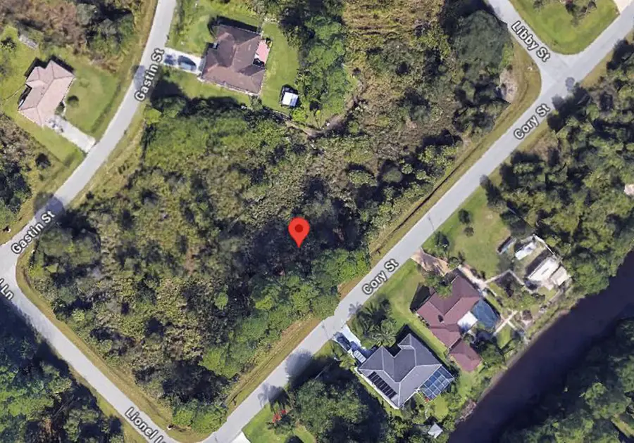 379 Cory Street, Port Charlotte, FL 33953 - Image #3