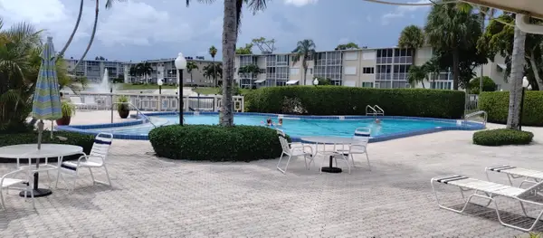 2647 N Garden Drive #110, Lake Worth, FL 33461