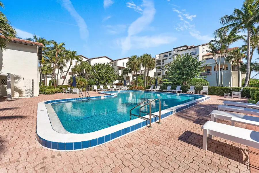 4651 NE Ocean Boulevard #31, Jensen Beach, FL 34957 - Image #3