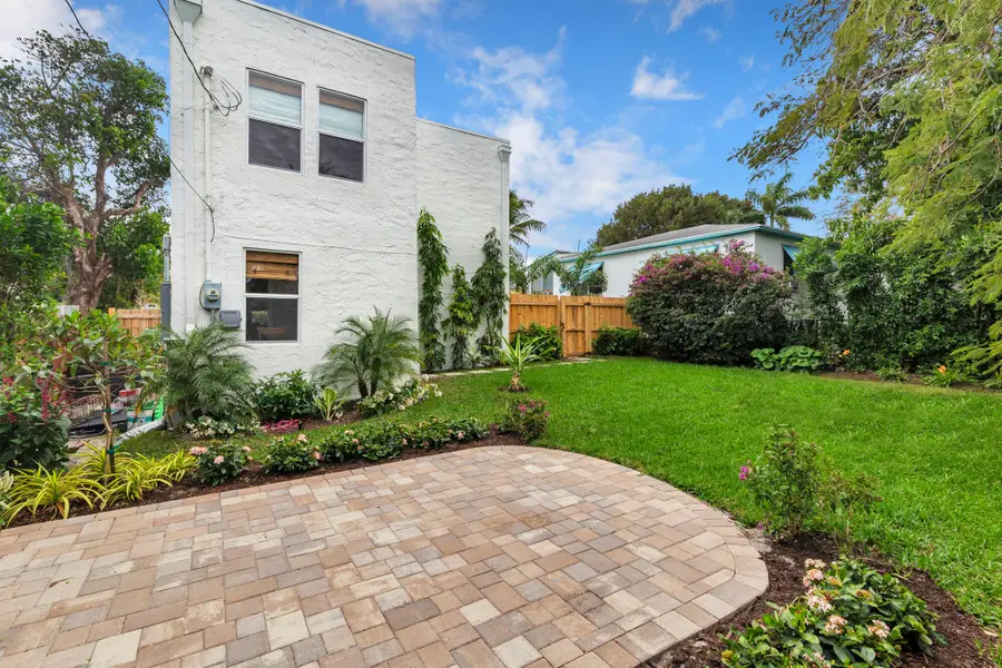 825 34th Street, West Palm Beach, FL 33407 - #3