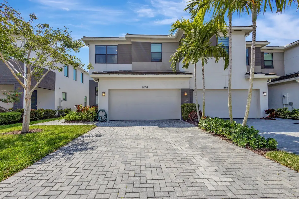 8654 Antarus Drive, Lake Worth, FL 33467 - Image #1