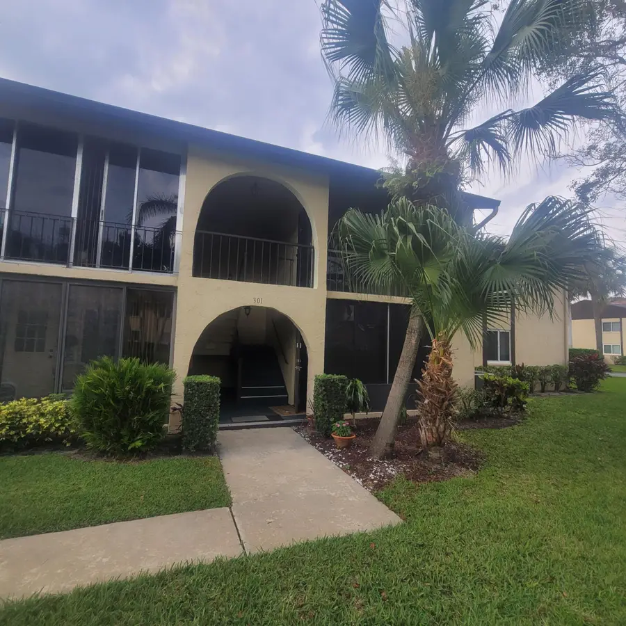 301 Pine Ridge Circle #B-1, Greenacres, FL 33463 - Image #2