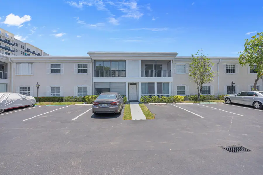 6487 Bay Club Drive #4, Fort Lauderdale, FL 33308 - Image #3