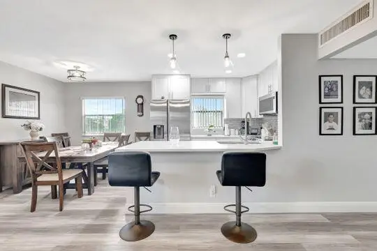 313 Saxony #G, Delray Beach, FL 33446 - Image #2