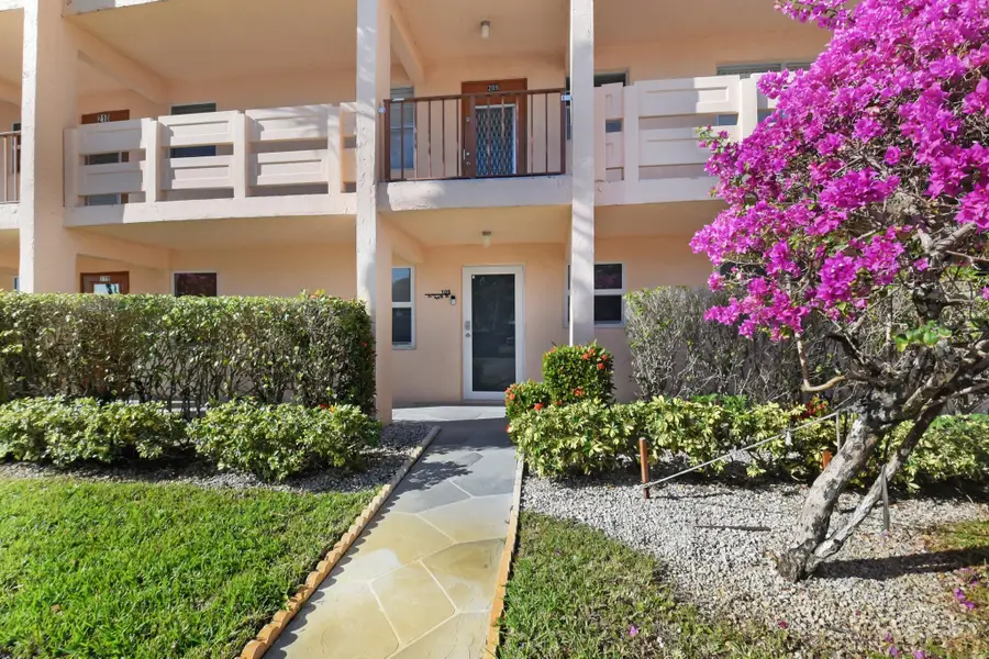 14721 Bonaire Boulevard #109, Delray Beach, FL 33446 - Image #2