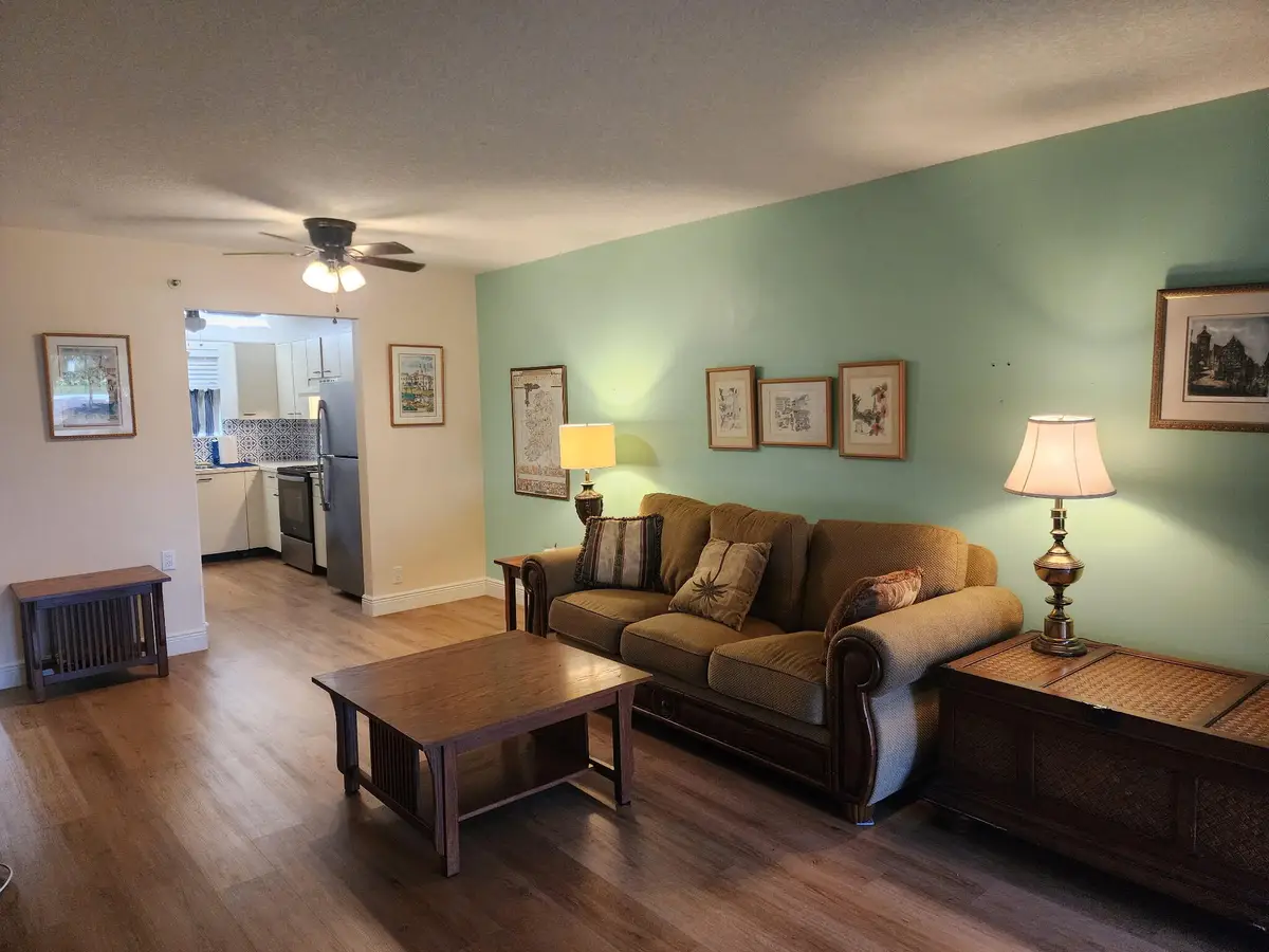 4820 Lucerne Lakes Boulevard #106, Lake Worth, FL 33467 - Image #1