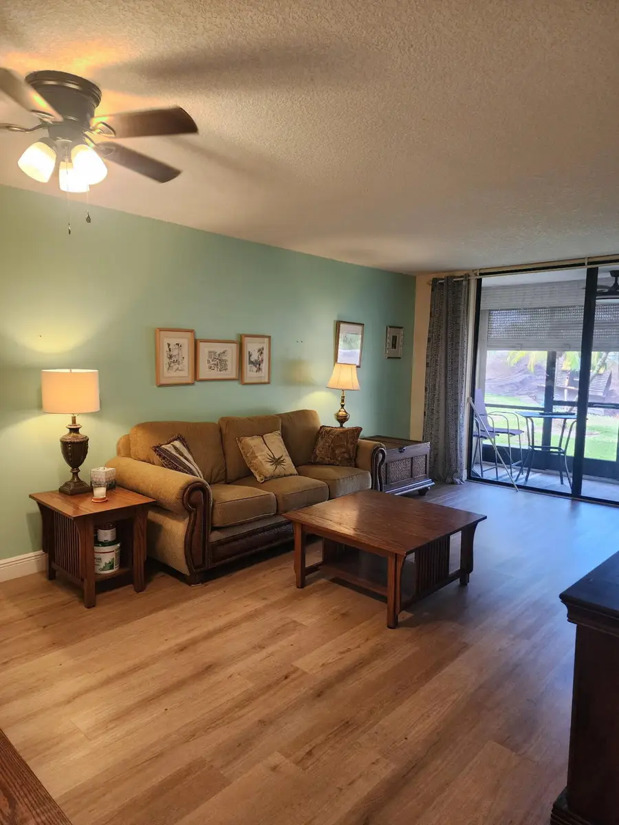 4820 Lucerne Lakes Boulevard #106, Lake Worth, FL 33467 - Image #3