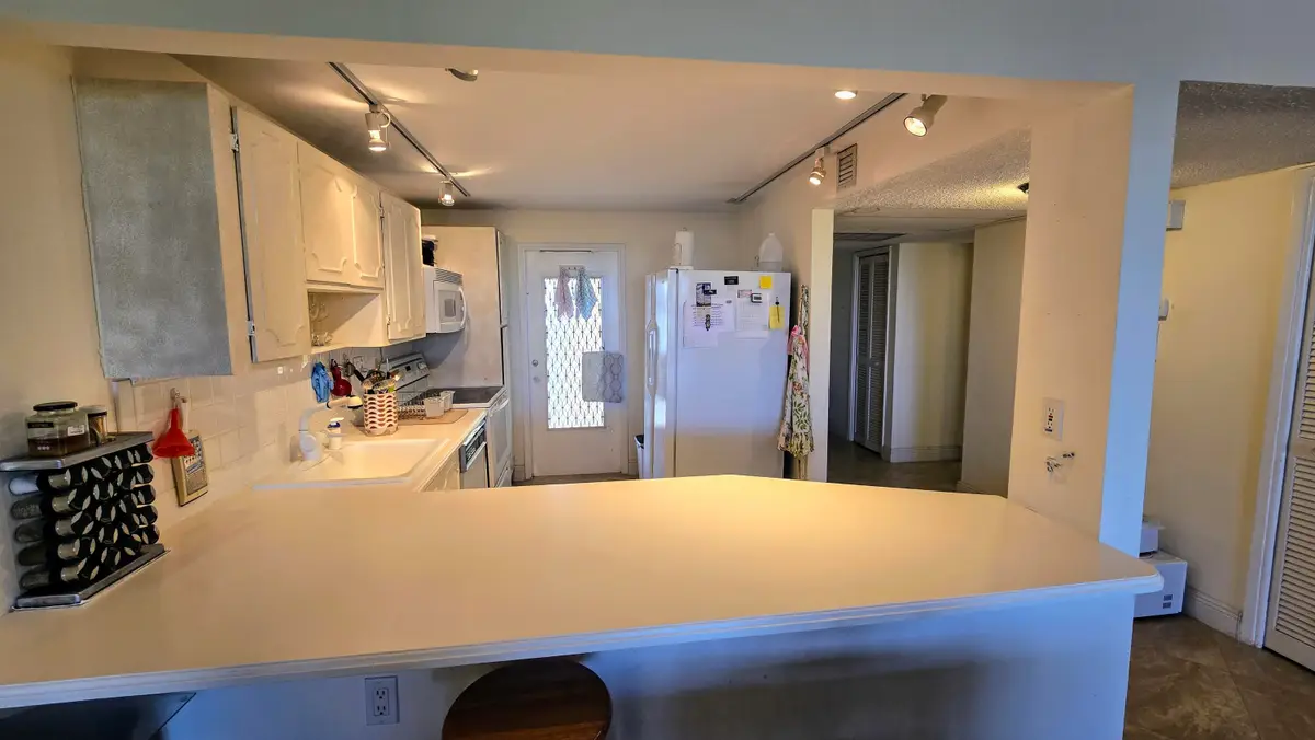 3100 N Course Lane #410, Pompano Beach, FL 33069 - Image #1