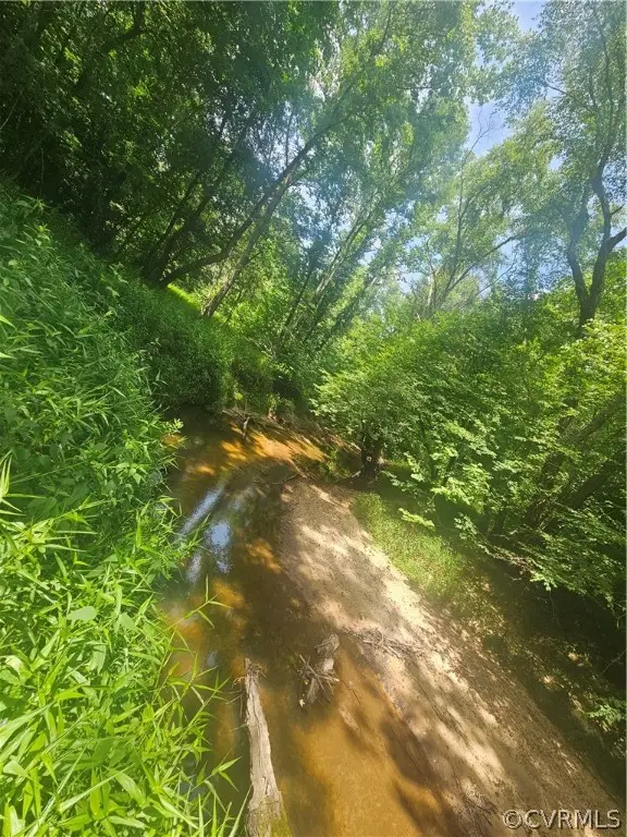 602 Longview Drive, Kenbridge, VA 23944 - Image #2