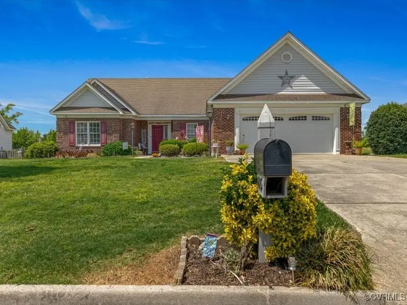 225 Lighthouse Pointe, Hopewell, VA 23860 - Image #2