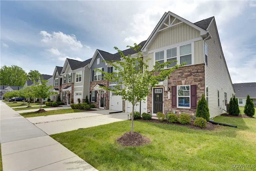 6733 Edith Oaks Way, Meadowbrook, VA 23234 - Image #3