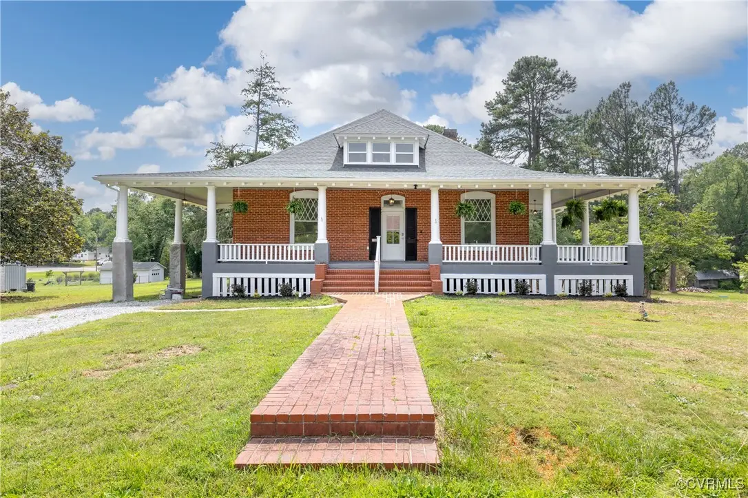 2301 Lee Avenue, Victoria, VA 23974 - Image #1