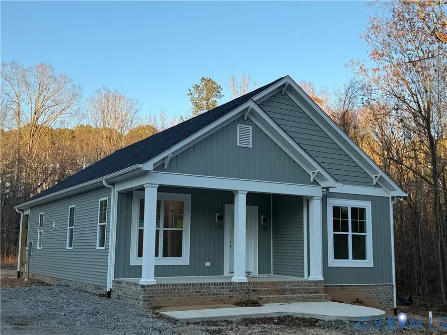 447 Raleigh Avenue, South Hill, VA 23970 - Image #2