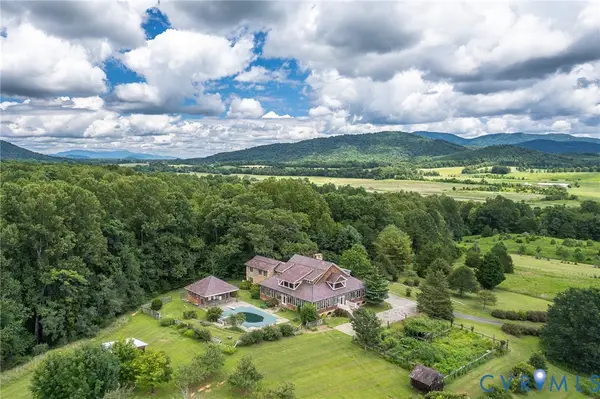 8028 Big Island Highway, Bedford, VA 24523