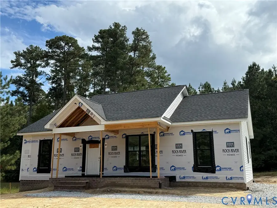 369 Country Club Drive, Gasburg, VA 23857 - Image #2