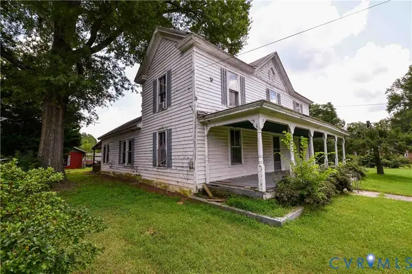 305 S Carter Street, La Crosse, VA 23950