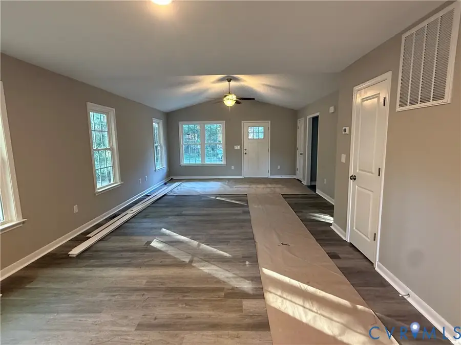 23608 Old Cox Road, Petersburg, VA 23803 - Image #3