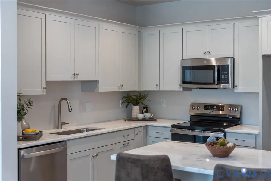 8455 Villetta Pointe Lane, Mechanicsville, VA 23116 - Image #3