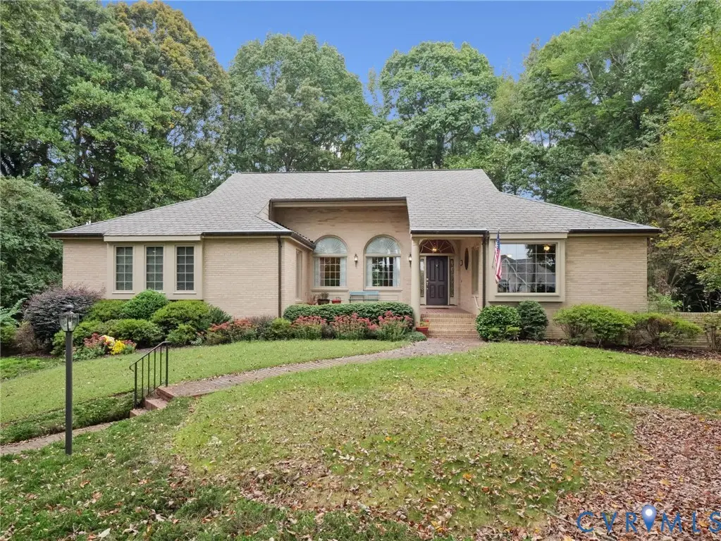 9010 Kings Crown Road, North Chesterfield, VA 23236 - Image #1