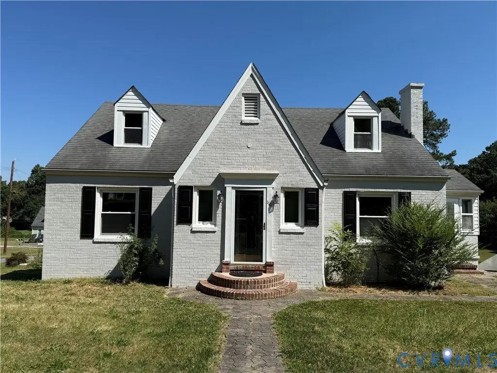 110 Nelson Street, Crewe, VA 23930 - Image #1