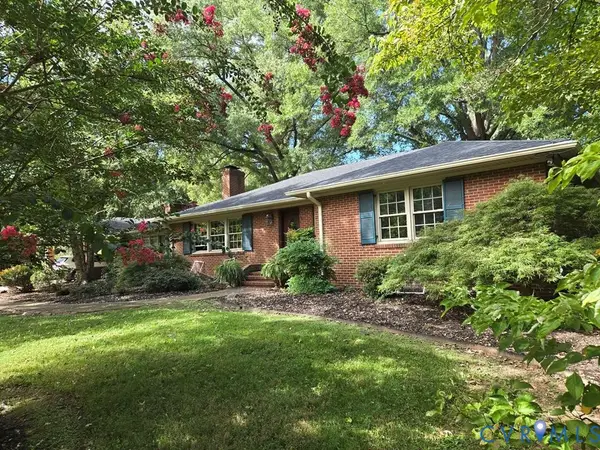 701 Fourth Avenue, Farmville, VA 23901