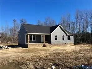 15335 Lebanon Road, Spring Grove, VA 23881 - Image #2